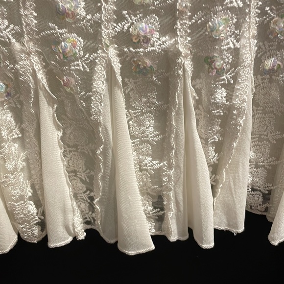 Papillon Dressy Sleeveless Top - Picture 5 of 7